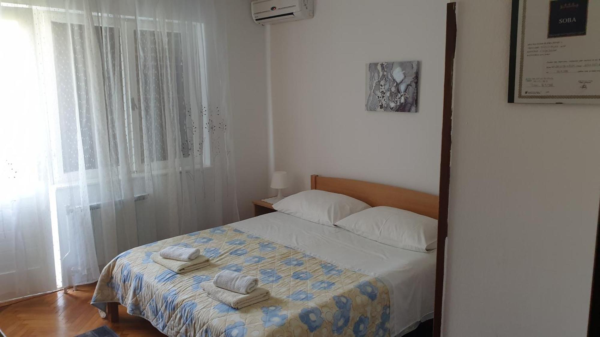 Accomodation Mirjana Rooms Poreč Extérieur photo